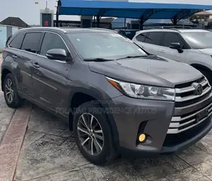 Toyota Highlander 2017 Brown