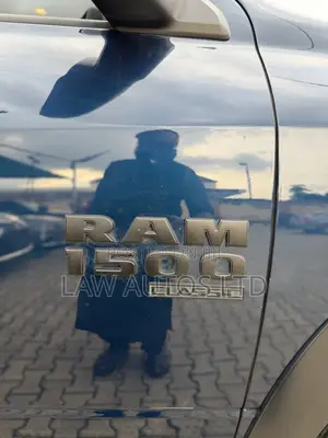 RAM 1500 Classic 2023 Blue