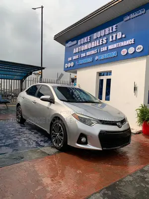 Toyota Corolla 2015 Silver