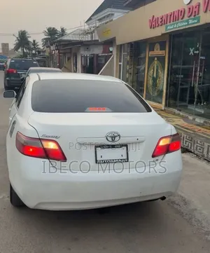 Toyota Camry LE 4dr Sedan (2.4L 4cyl 5A) 2008 White