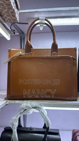 Holleyvivi Executive Tote Bag