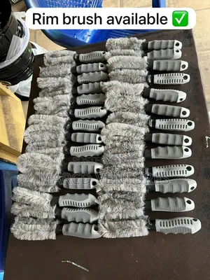 Tyre Rim Cleaning Brush