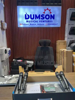 Skm9000 (4in1)Professional Wireless Microphone System