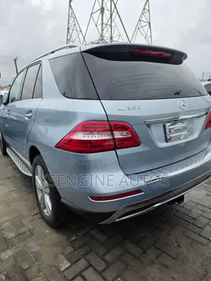 Mercedes-Benz M Class 2015 Blue