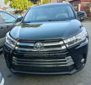Toyota Highlander XLE 4dr SUV AWD (3.5L 6cyl 6A) 2015 Black