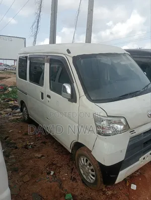 Daihatsu Hijet 2020 White