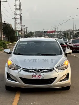 Hyundai Elantra 2014 Silver