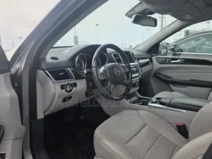 Mercedes-Benz M Class ML350 4MATIC 4dr SUV AWD (3.5L 6cyl 7A) 2015 Gray