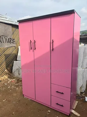Standard 3 Doors Wardrobe With Drawers