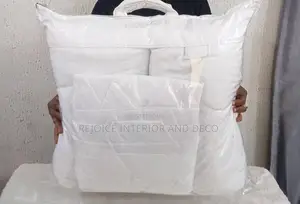 Duvet With 4 Pillow Cases Polish American Quality