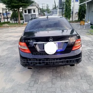 Mercedes-Benz C-Class 2010 Black