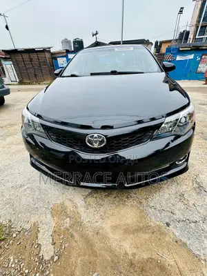 Toyota Camry SE 4dr Sedan (2.5L 4cyl 6A) 2014 Black