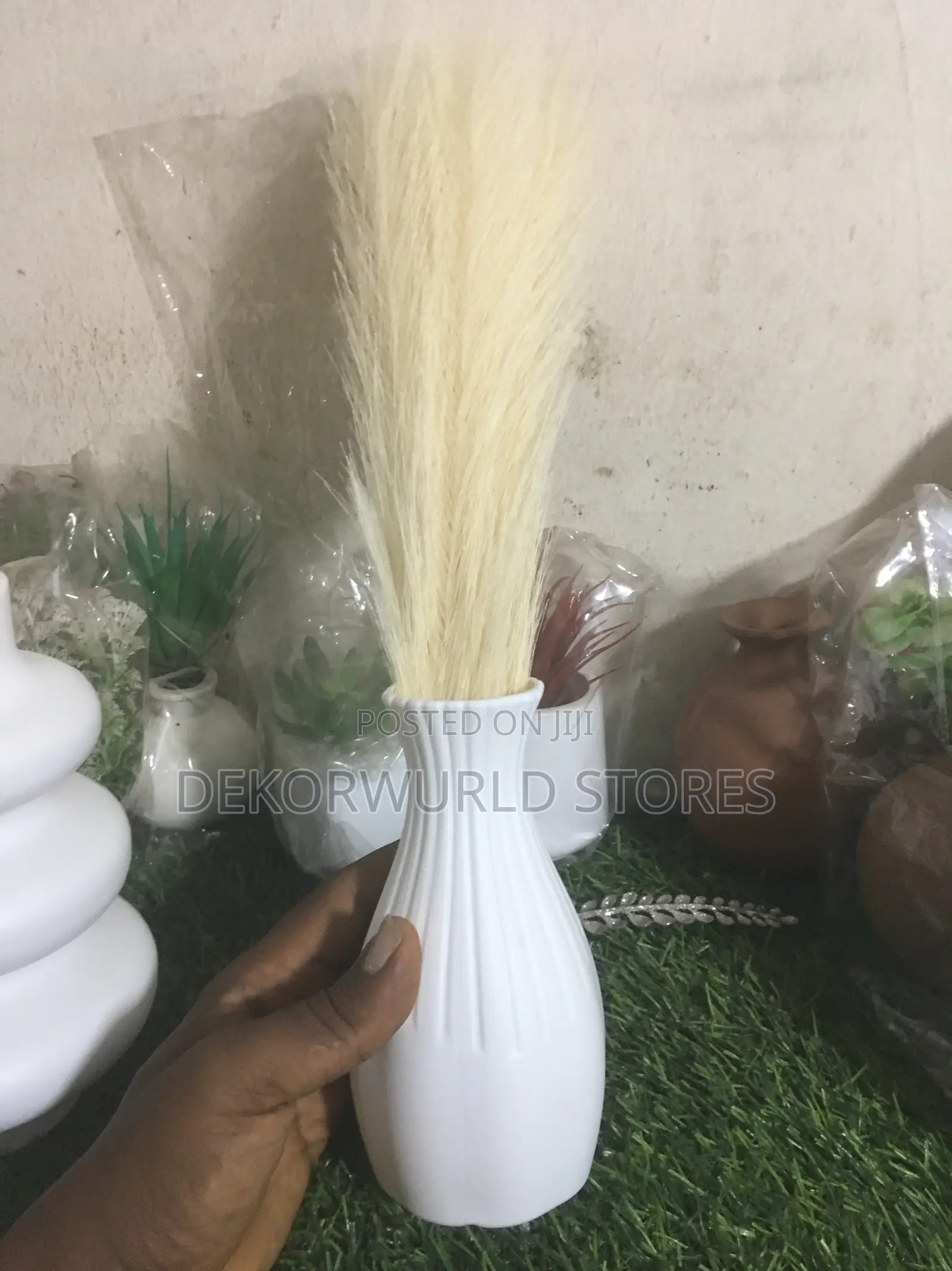 Stylish Plastic Decors