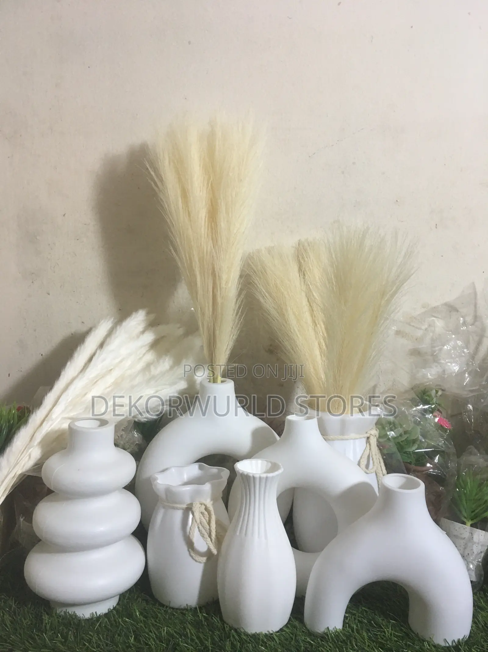 Stylish Plastic Decors