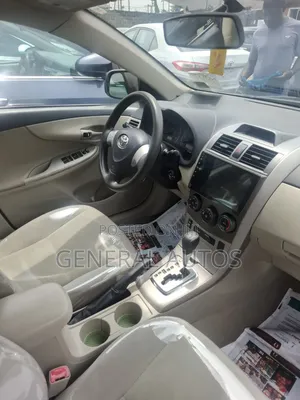 Toyota Corolla 2013 Black