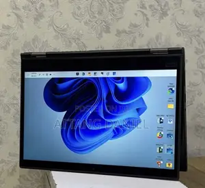 Laptop Lenovo ThinkPad X390 Yoga 8GB Intel Core i5 SSD 256GB