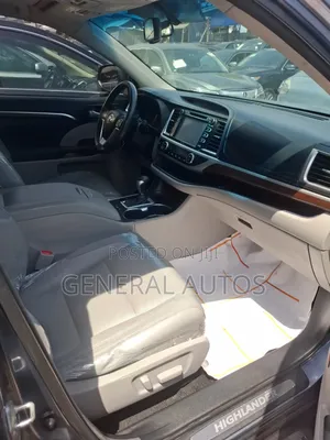 Toyota Highlander 2016 Blue