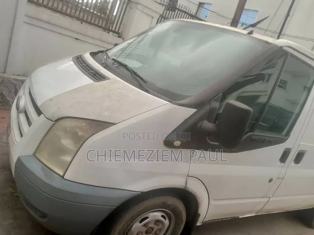 Ford E350 2010 White