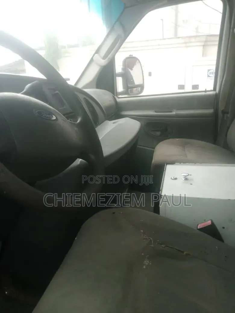 Ford E350 2010 White