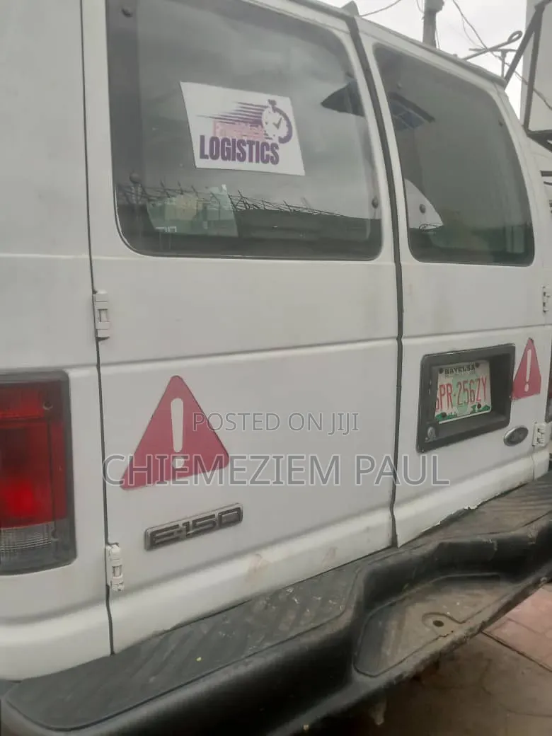 Ford E350 2010 White