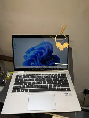 Laptop HP EliteBook x360 1030 G4 8GB Intel Core i5 SSD 256GB