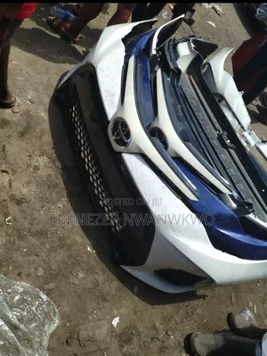 Complete Front Bumper Toyota Corolla 2018 SE