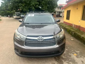 Toyota Highlander 2015 Brown