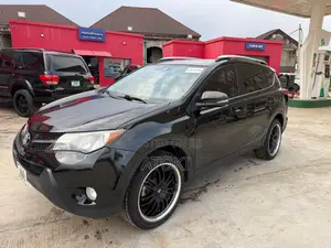 Toyota RAV4 XLE 4dr SUV (2.5L 4cyl 6A) 2015 Black