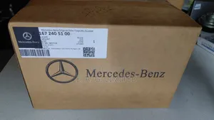 AGenuine Mercedes-Benz Engine Mount Set (OEM) A