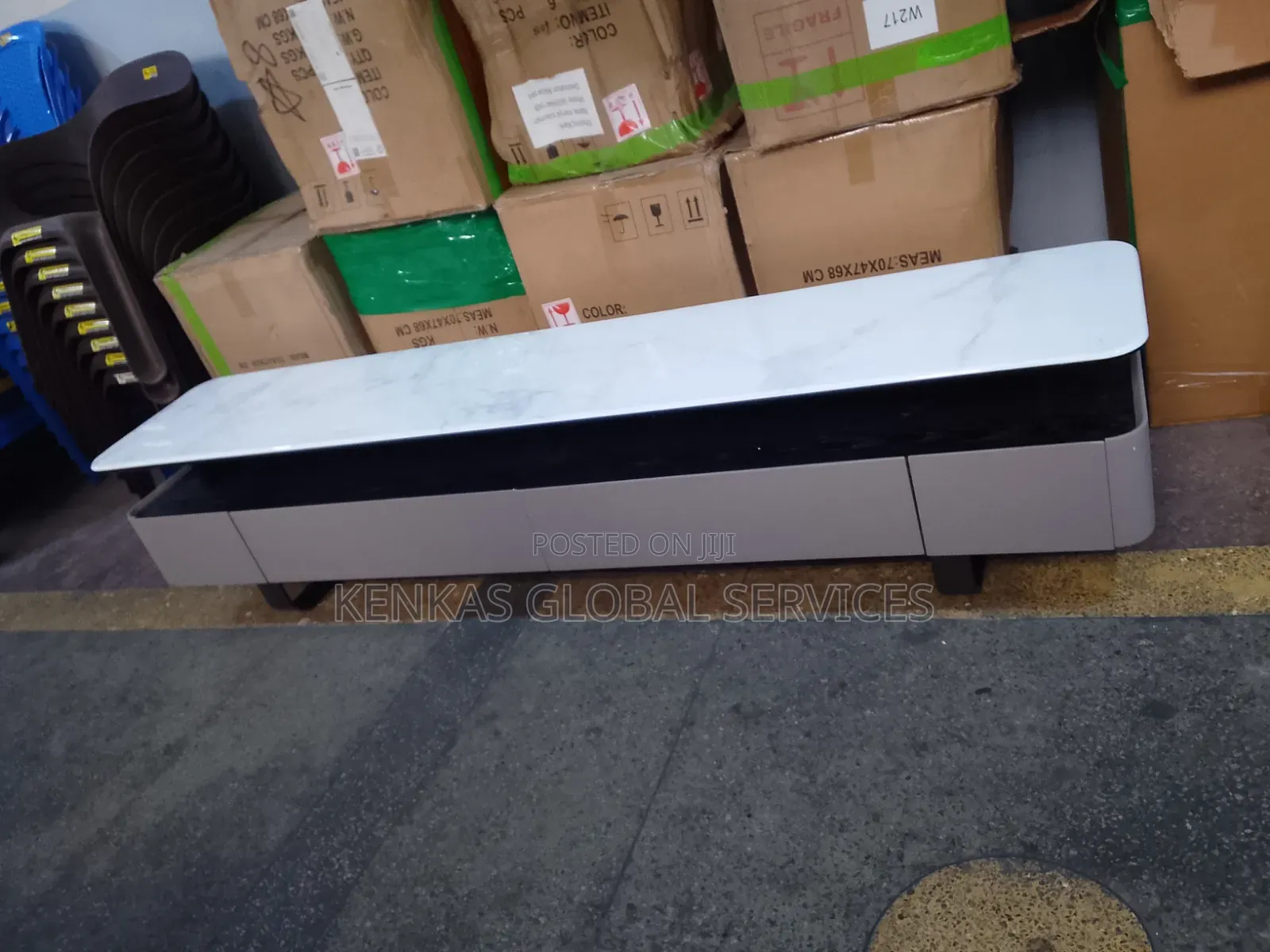 High Quality TV Stand