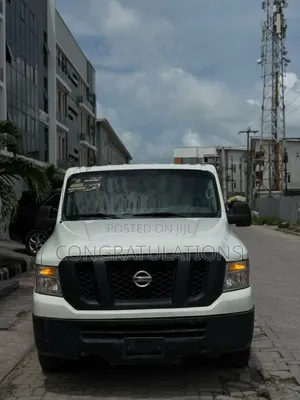 Nissan NV3500 2017 White