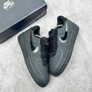 Original Nike Air Force 1 Foamposite Sneakers