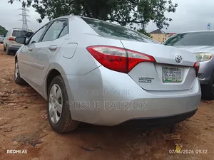 Toyota Corolla 2015 White