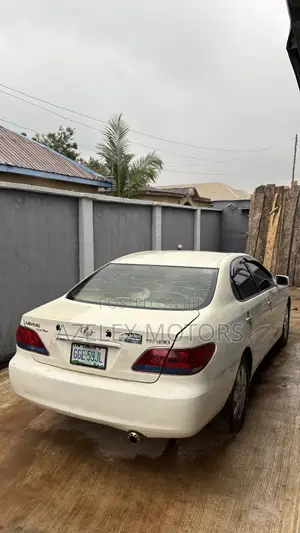 Lexus ES 330 2005 White