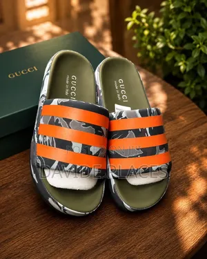 Gucci Unisex Padded Strap Slide