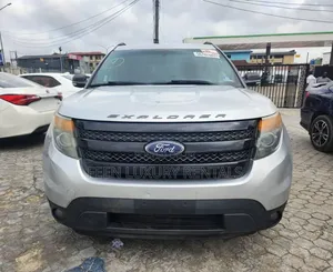 Ford Explorer 2015 for Rent |Car for Hire