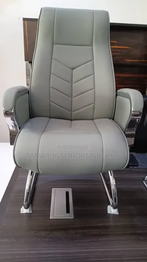 Executive Visitor Chair