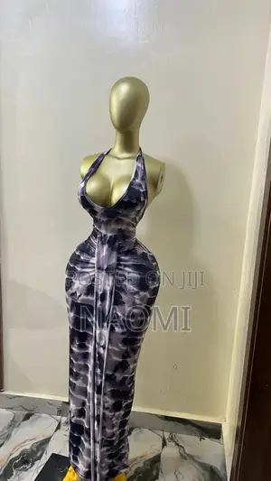 Women’s Halter Neck Bodycon Maxie Dress
