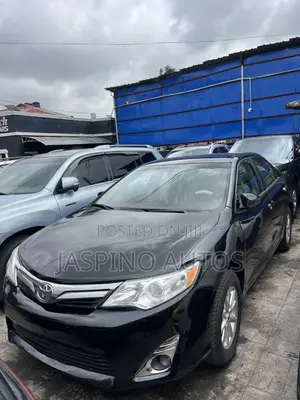 Toyota Camry 2013 Black