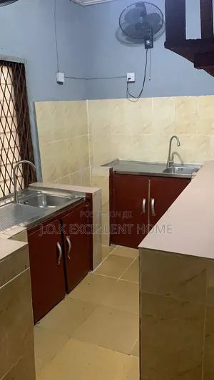 1bdrm Room & Parlour in Oworonshoki / Gbagada for rent