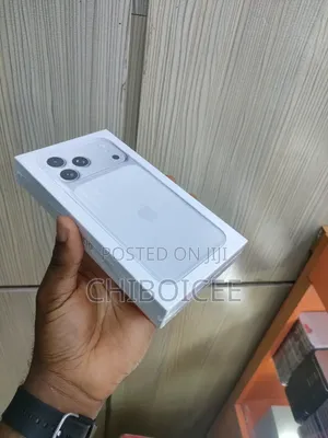 New Apple iPhone XR 128 GB White