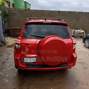 Toyota RAV4 2007 Red