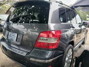 Mercedes-Benz GLK-Class 2011 Gray