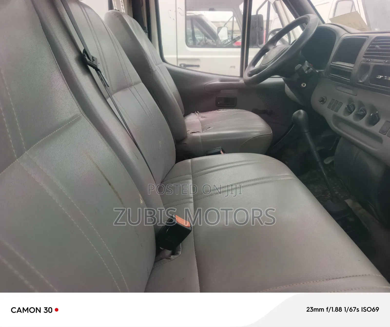 Ford Transit 2000 White