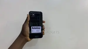 Apple iPhone 11 64 GB Black