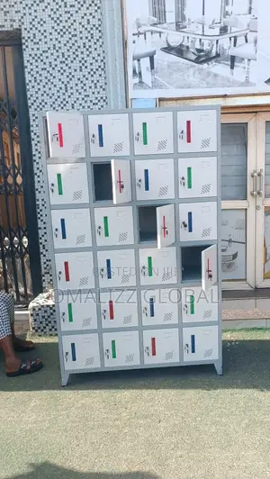 24 Door Metal Lockers Worker