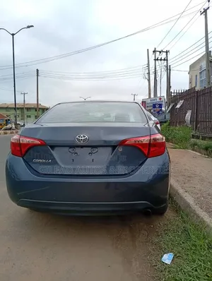 Toyota Corolla 2019 Gray