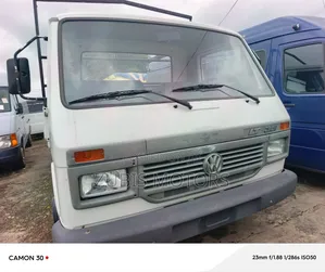 Volkswagen LT 2000 White
