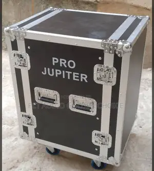 16 Unite Amp Rack for Amplifier