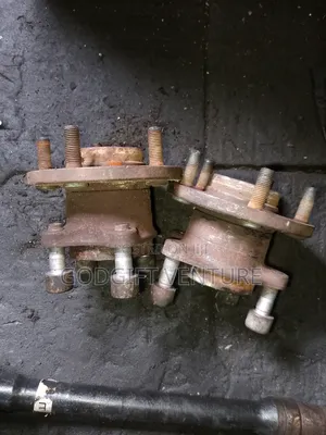 Back Hub Mazda CX-9 4*4, 4 Wheel Drive